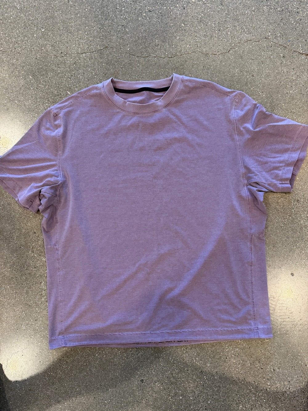 Lululemon EasySet Training shirt